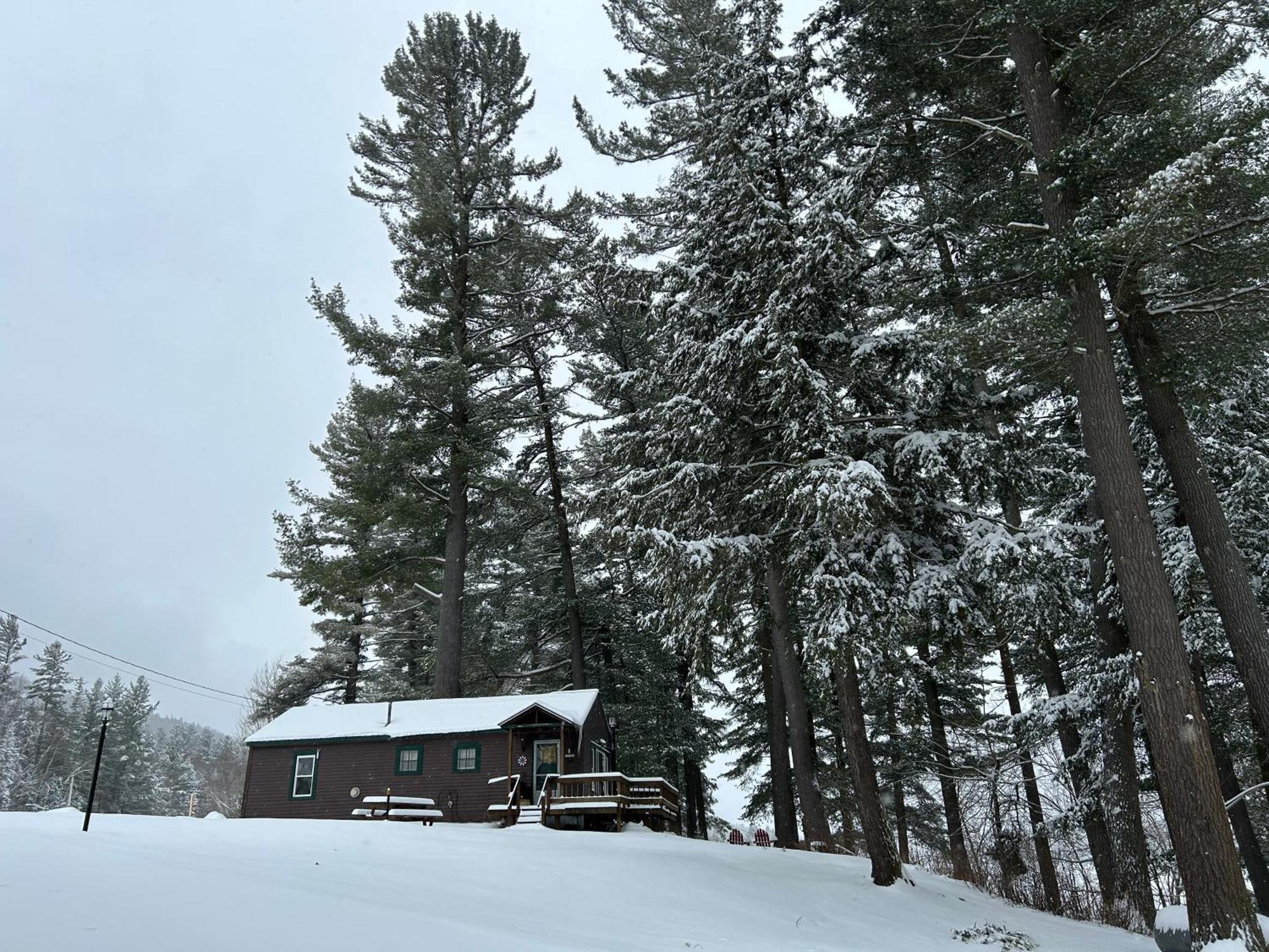 Paddler'S Rest Lakeside Cabins And Motel Long Lake Buitenkant foto