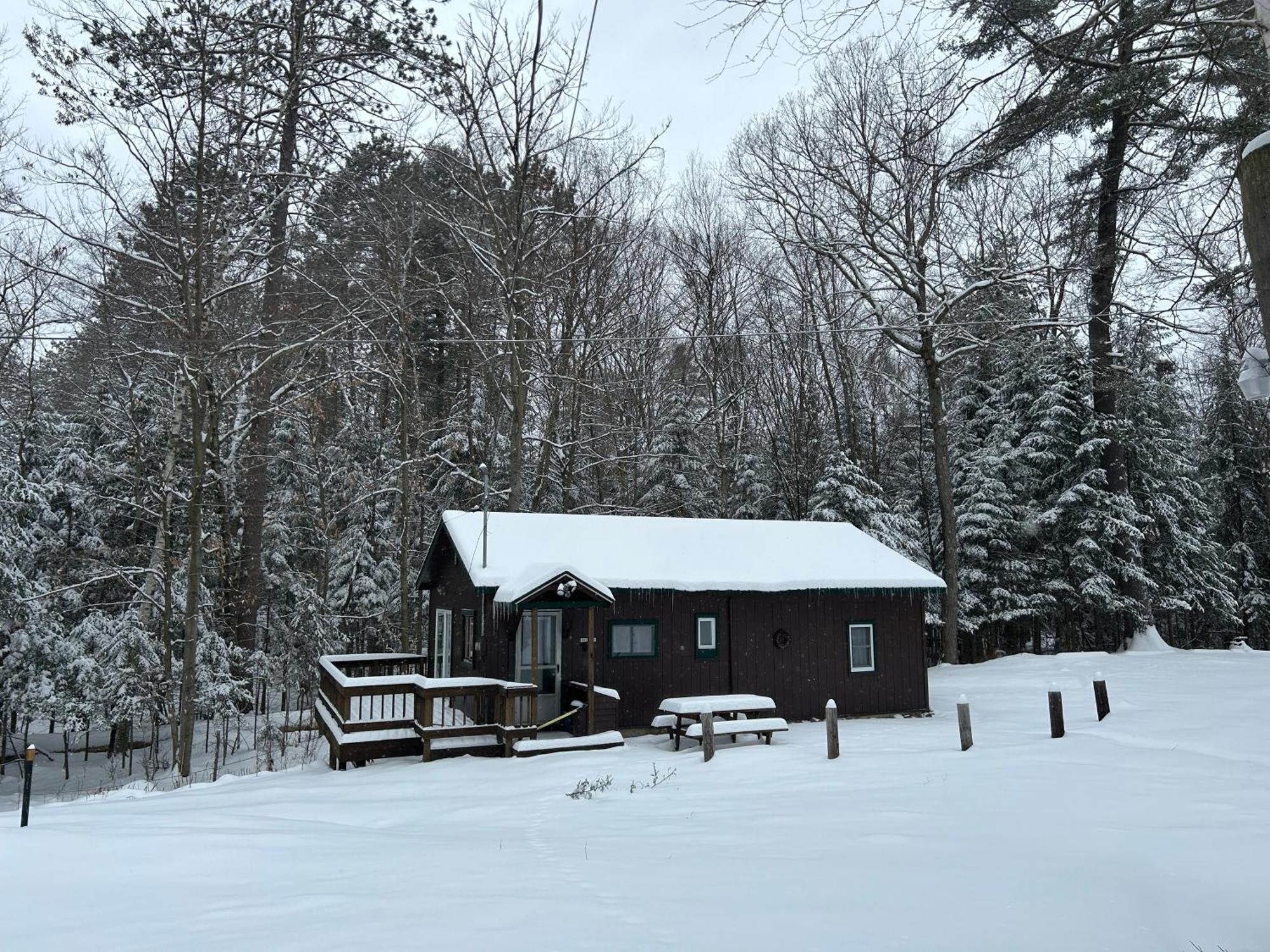 Paddler'S Rest Lakeside Cabins And Motel Long Lake Buitenkant foto